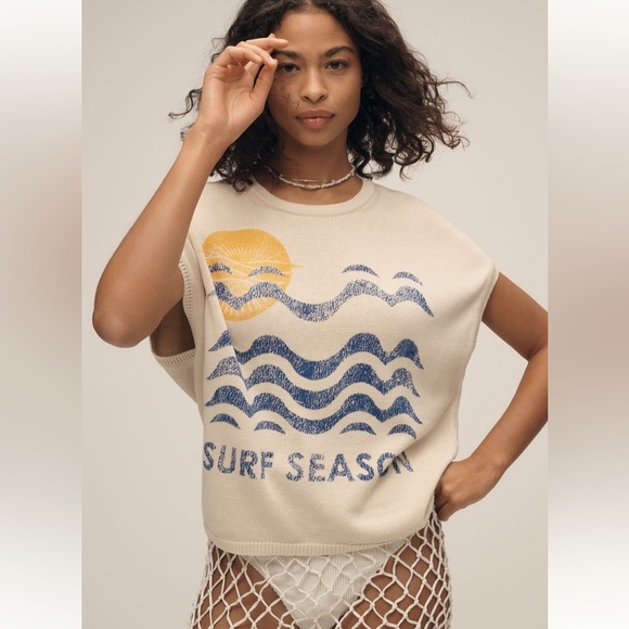 Anthropologie Tops - Anthropologie Pilcro Surf Season graphic Muscle Knit Sweater Top Size 3X